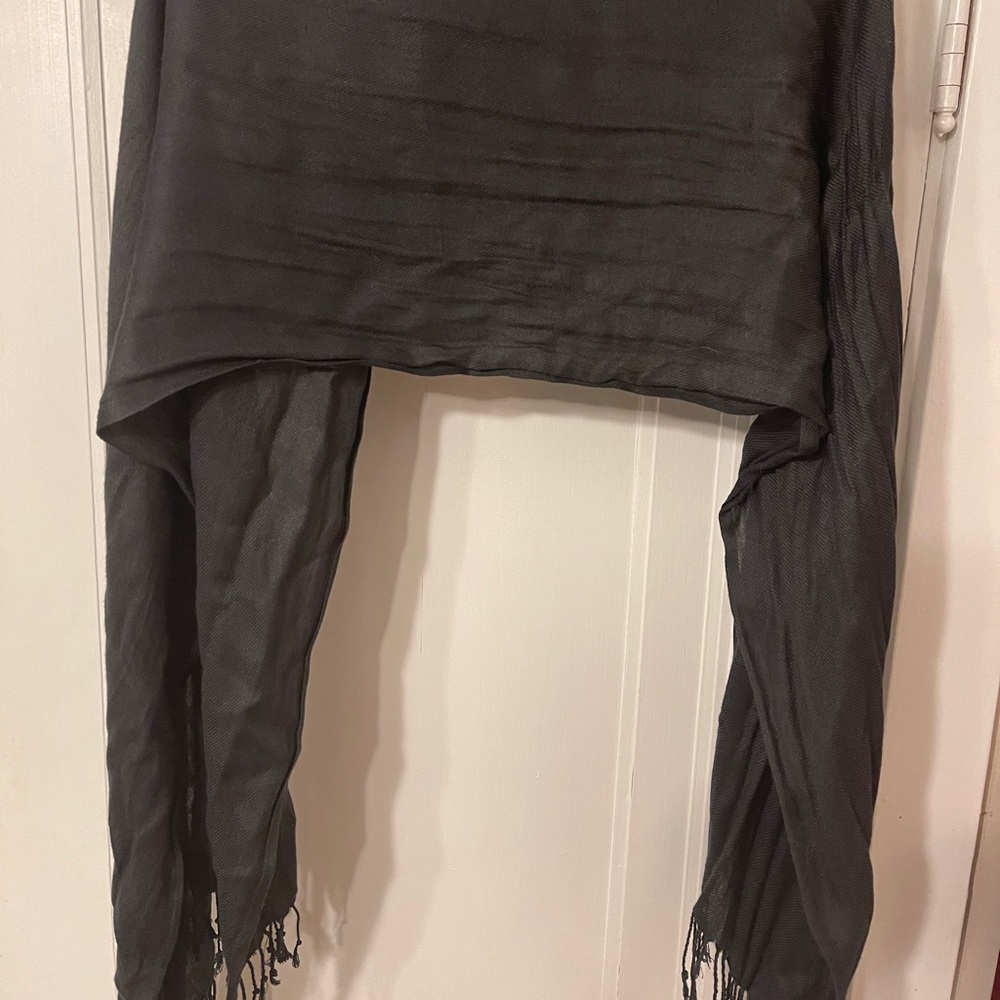 Black pashmina